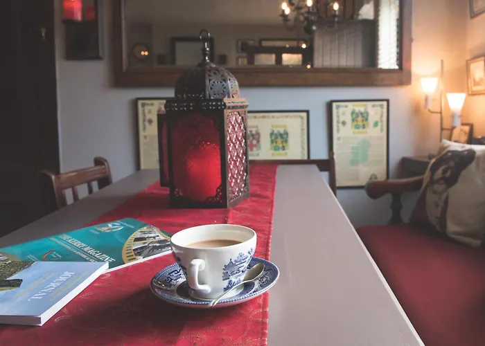 Herlihy's, Half-way-house *