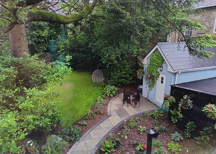 Lejlighed Herlihy's, Half-way-house Farranfore