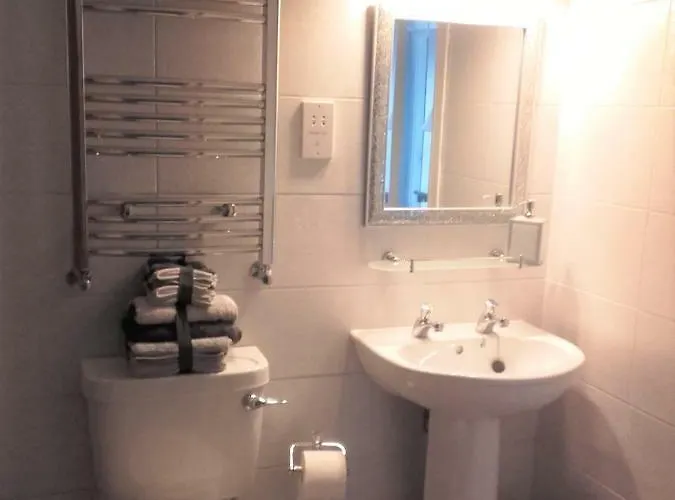 Herlihy's, Half-way-house * Farranfore